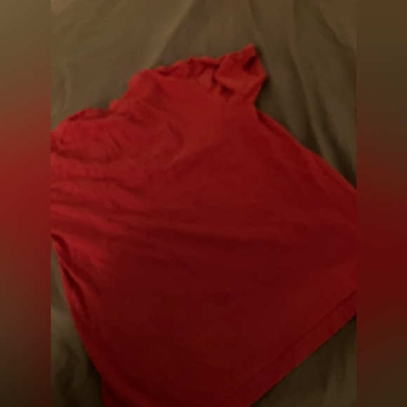 Red T-Shirt - Picture 4 of 5